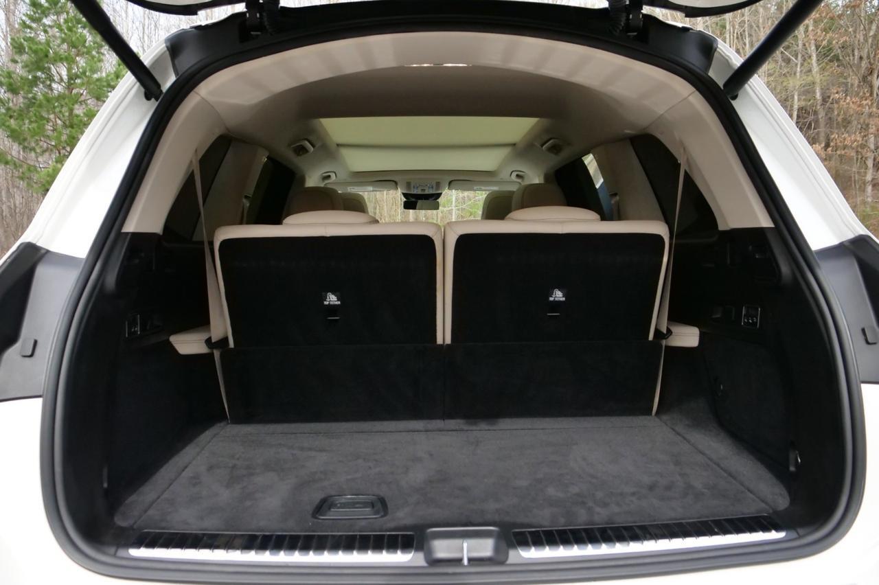 2022 Mercedes-Benz GLS 450 4MATIC / AMG Line Exterior / Massage Seats! Lincolnton NC