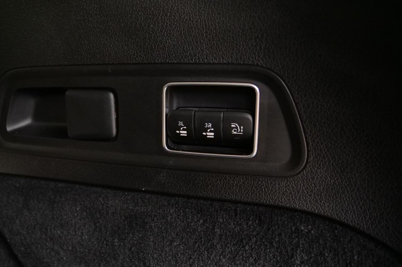 2022 Mercedes-Benz GLS 450 4MATIC / AMG Line Exterior / Massage Seats! Lincolnton NC