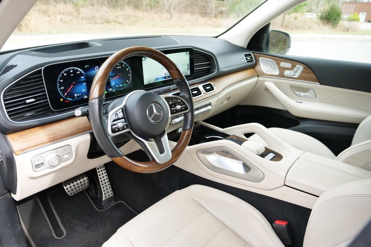2022 Mercedes-Benz GLS 450 4MATIC / AMG Line Exterior / Massage Seats! Lincolnton NC