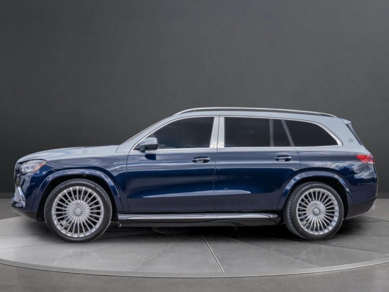 2022 Mercedes-Benz GLS Maybach GLS 600 - Factory Two-Tone San Antonio TX
