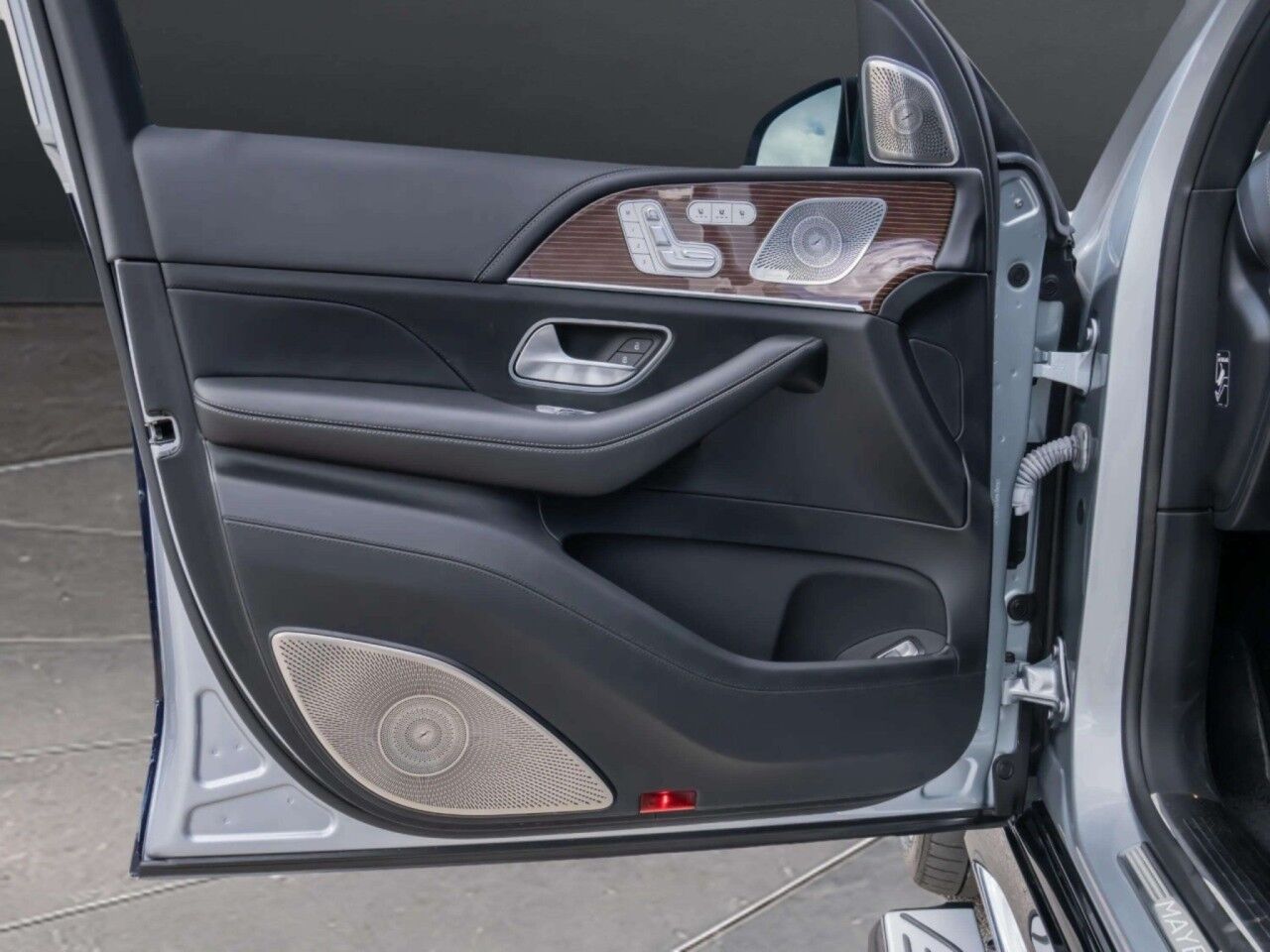 2022 Mercedes-Benz GLS Maybach GLS 600 - Factory Two-Tone San Antonio TX