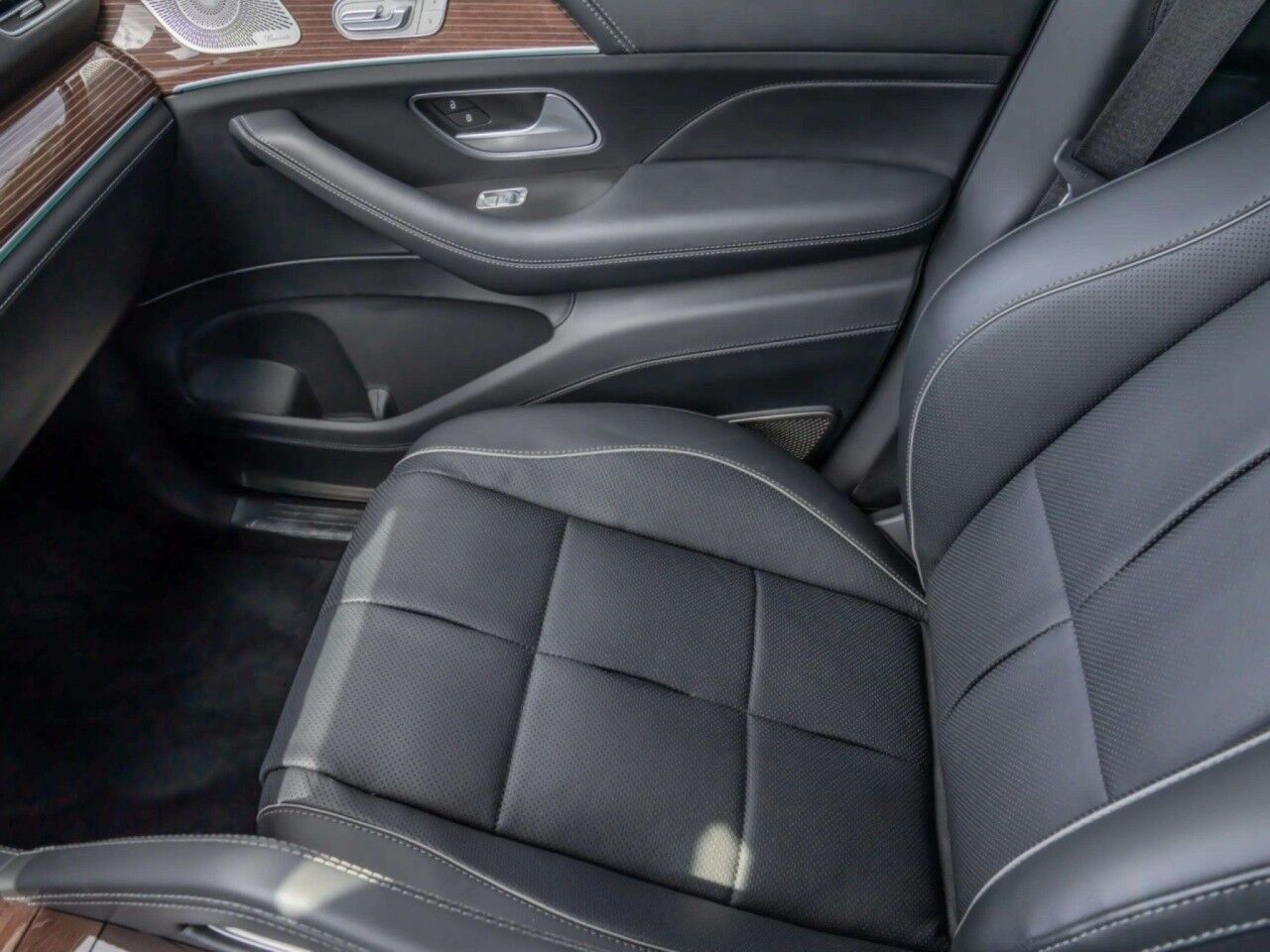 2022 Mercedes-Benz GLS Maybach GLS 600 - Factory Two-Tone San Antonio TX