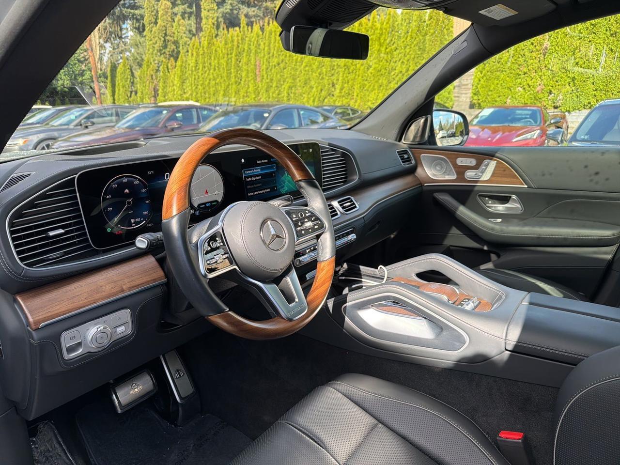 2022 Mercedes-Benz GLS Maybach GLS 600 Two-Tone Warmth &amp; Comfort Package Portland OR