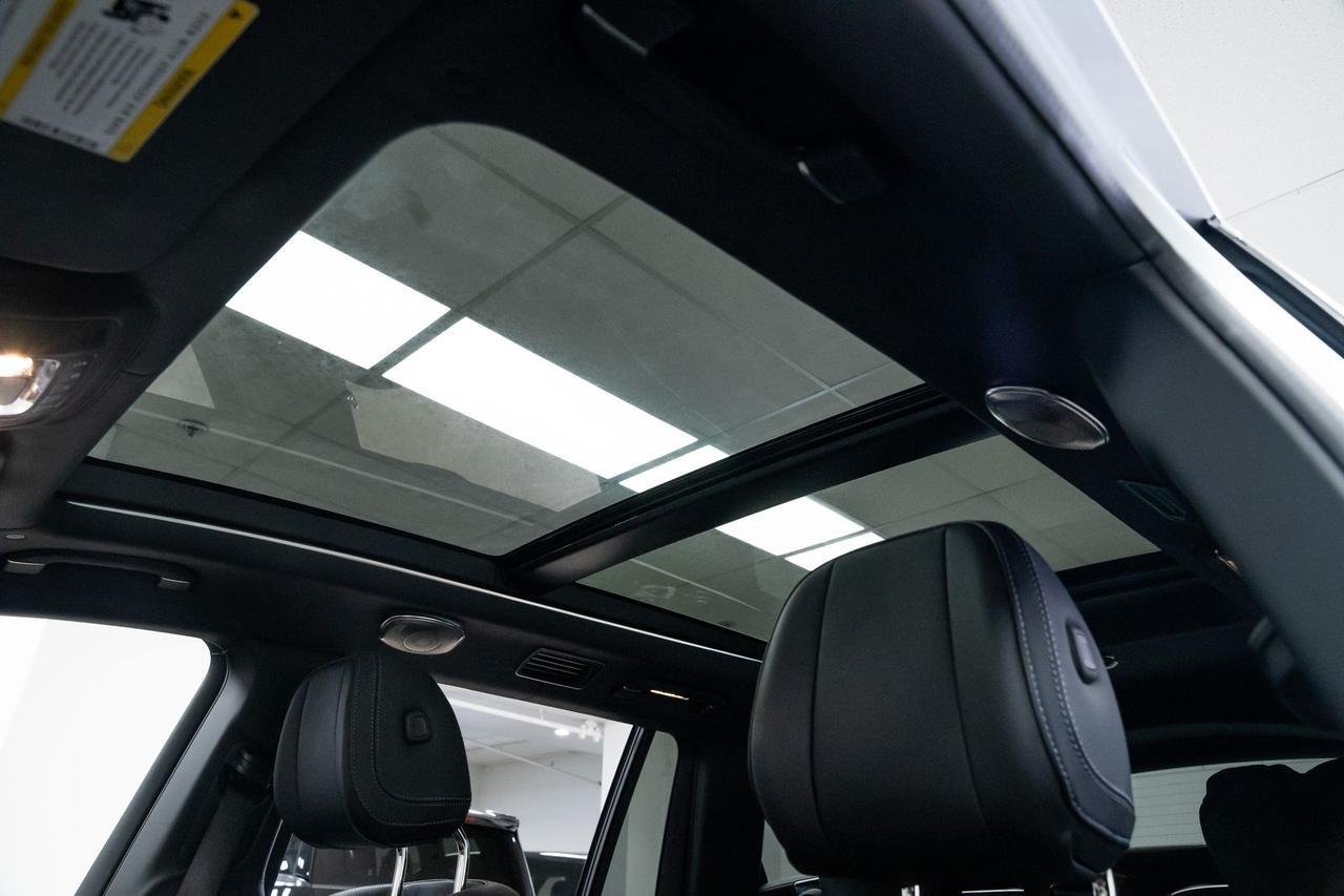 2022 Mercedes-Benz GLS Maybach GLS 600 Two-Tone Warmth &amp; Comfort Package Portland OR