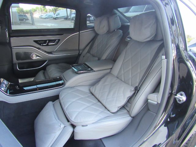 2022 Mercedes-Benz Maybach S 580 4MATIC Plano TX