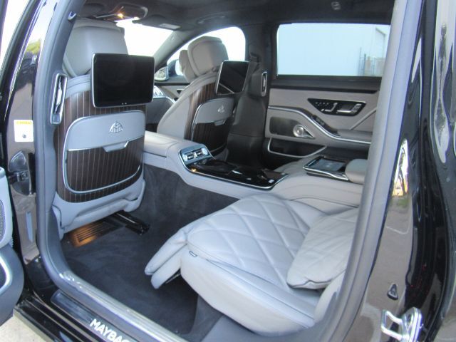2022 Mercedes-Benz Maybach S 580 4MATIC Plano TX