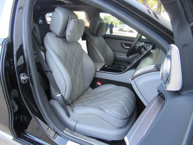 2022 Mercedes-Benz Maybach S 580 4MATIC Plano TX