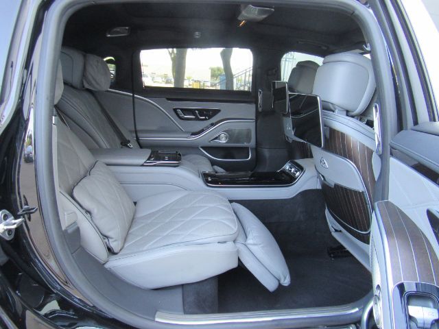 2022 Mercedes-Benz Maybach S 580 4MATIC Plano TX