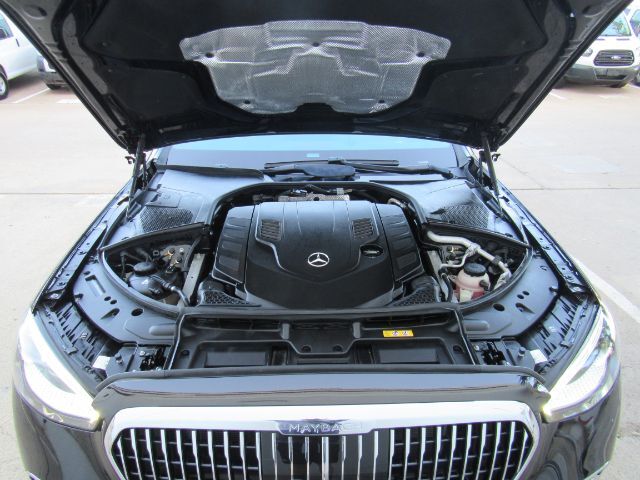 2022 Mercedes-Benz Maybach S 580 4MATIC Plano TX