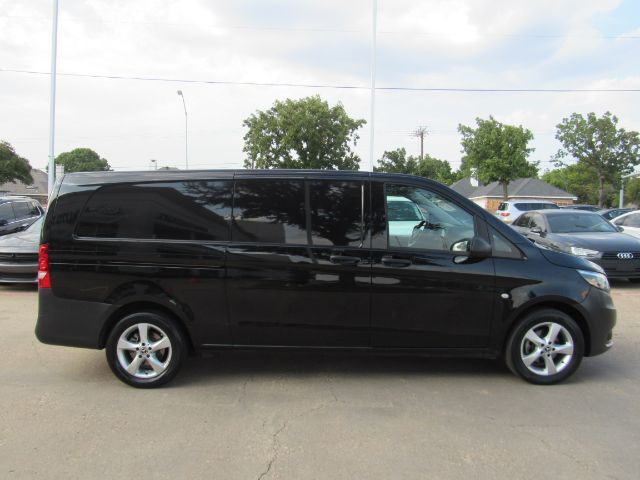2022 Mercedes Benz Metris photo 5
