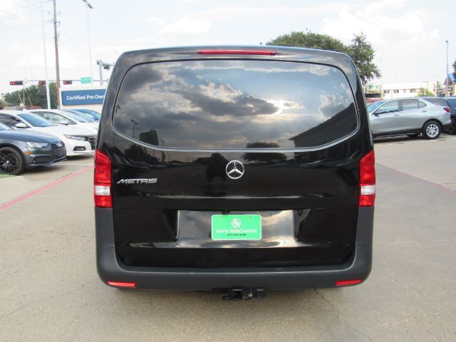 2022 Mercedes Benz Metris photo 7