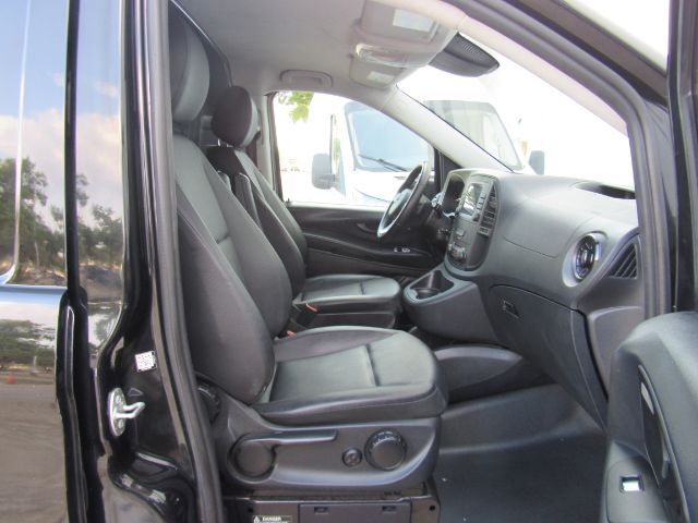 2022 Mercedes Benz Metris photo 15