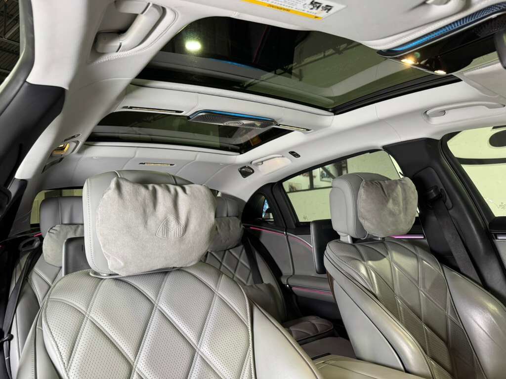 2022 Mercedes-Benz S-Class Maybach S 580 FACTORY TWO-TONE PAINT!! Burmester 4D, rear convenience doors AND MUCH MORE!! Fort Lauderdale FL