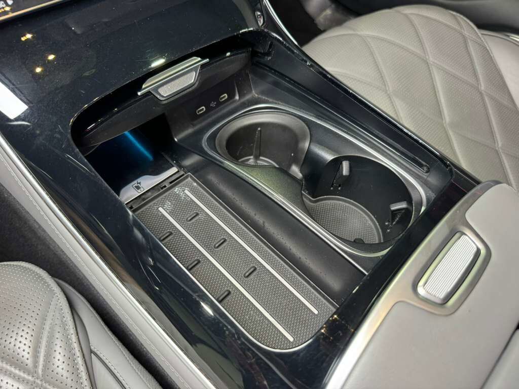 2022 Mercedes-Benz S-Class Maybach S 580 FACTORY TWO-TONE PAINT!! Burmester 4D, rear convenience doors AND MUCH MORE!! Fort Lauderdale FL