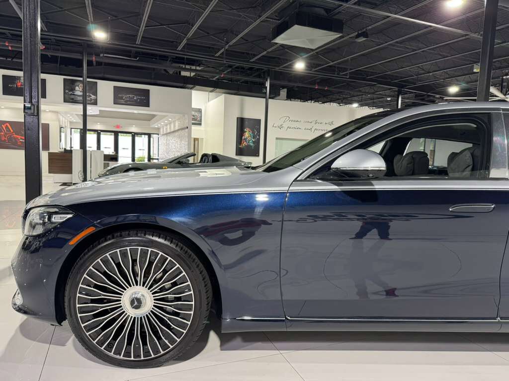2022 Mercedes-Benz S-Class Maybach S 580 FACTORY TWO-TONE PAINT!! Burmester 4D, rear convenience doors AND MUCH MORE!! Fort Lauderdale FL