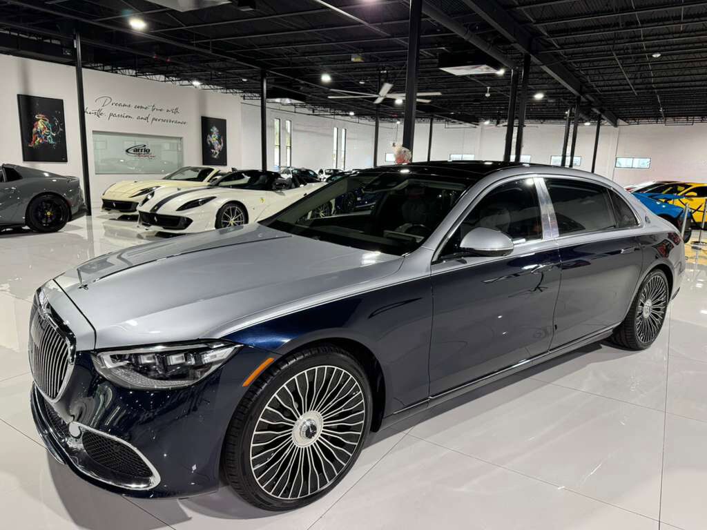 2022 Mercedes-Benz S-Class Maybach S 580 FACTORY TWO-TONE PAINT!! Burmester 4D, rear convenience doors AND MUCH MORE!! Fort Lauderdale FL