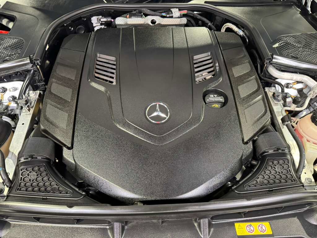 2022 Mercedes-Benz S-Class Maybach S 580 FACTORY TWO-TONE PAINT!! Burmester 4D, rear convenience doors AND MUCH MORE!! Fort Lauderdale FL