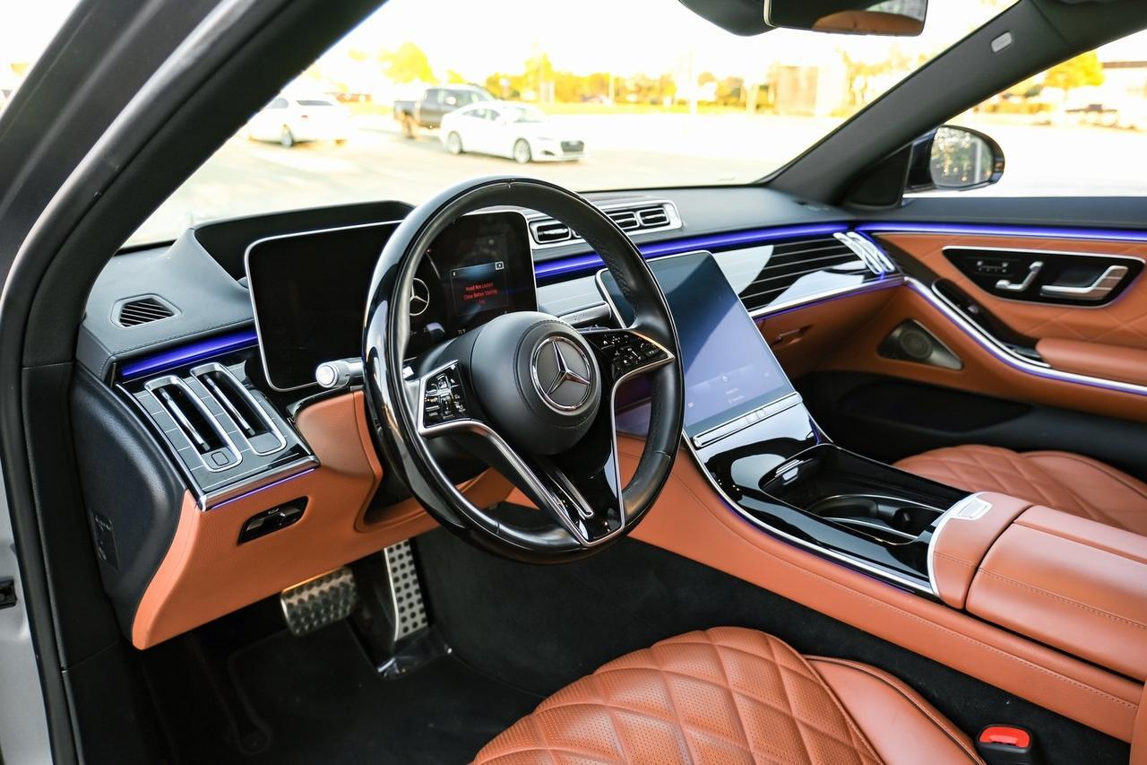 2022 Mercedes Benz S 580 4MATIC photo 3
