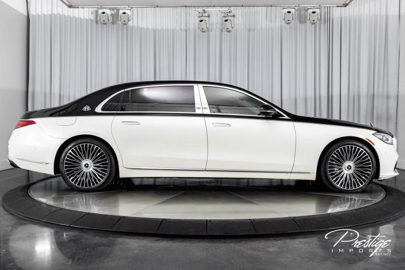 2022 Mercedes-Benz S-Class S580 MAYBACH 4 DOOR SEDAN 4.0L V8 TURBO North Miami Beach FL
