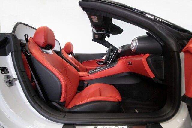 2022 Mercedes-Benz SL 63 AMG ($198,450 MSRP!) *AMG EXTERIOR CARBON PKG* *PERFORMANCE LINE* *8600 MILES* San Diego CA