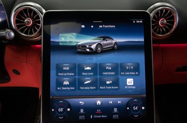 2022 Mercedes-Benz SL 63 AMG ($198,450 MSRP!) *AMG EXTERIOR CARBON PKG* *PERFORMANCE LINE* *8600 MILES* San Diego CA