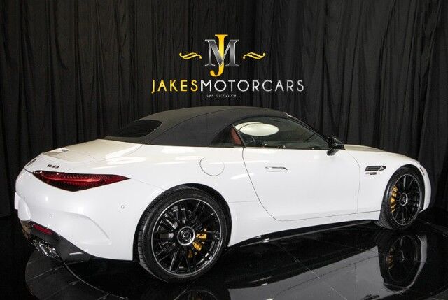 2022 Mercedes-Benz SL 63 AMG ($198,450 MSRP!) *AMG EXTERIOR CARBON PKG* *PERFORMANCE LINE* *8600 MILES* San Diego CA