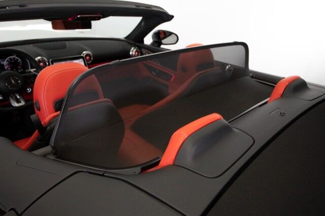 2022 Mercedes-Benz SL 63 AMG ($198,450 MSRP!) *AMG EXTERIOR CARBON PKG* *PERFORMANCE LINE* *8800 MILES* San Diego CA