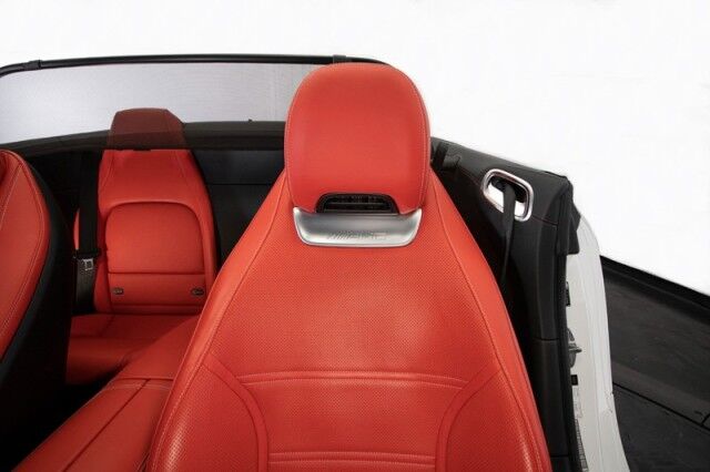 2022 Mercedes-Benz SL 63 AMG ($198,450 MSRP!) *AMG EXTERIOR CARBON PKG* *PERFORMANCE LINE* *8800 MILES* San Diego CA