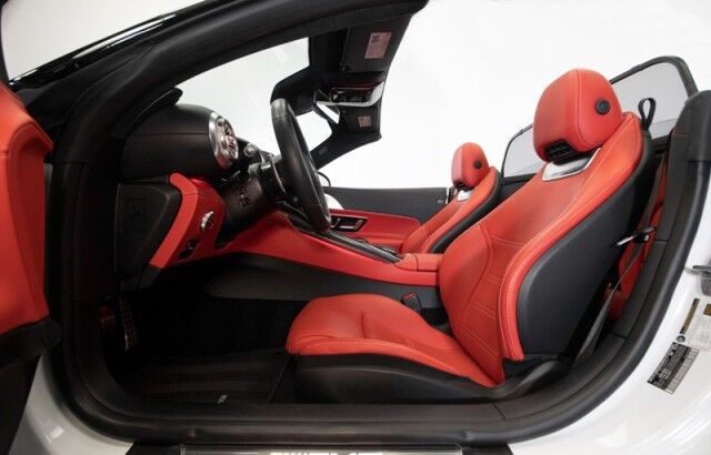 2022 Mercedes-Benz SL 63 AMG ($198,450 MSRP!) *AMG EXTERIOR CARBON PKG* *PERFORMANCE LINE* *8800 MILES* San Diego CA