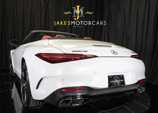 2022 Mercedes-Benz SL 63 AMG ($198,450 MSRP!) *AMG EXTERIOR CARBON PKG* *PERFORMANCE LINE* *8800 MILES* San Diego CA