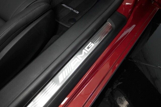 2022 Mercedes-Benz SL 63 AMG ROADSTER ($212,100 MSRP) *ONLY 6800 MILES* *CERAMIC BRAKES* *HUGE OPTIONS* San Diego CA
