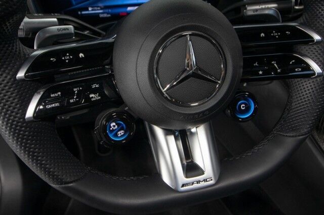 2022 Mercedes-Benz SL AMG SL55 ($159,870 MSRP!!) *FACTORY MATTE WHITE* *BIG OPTION LIST* *7900 MILES* San Diego CA