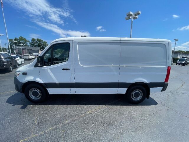 2022 Mercedes-Benz Sprinter 1500 Standard Roof I4