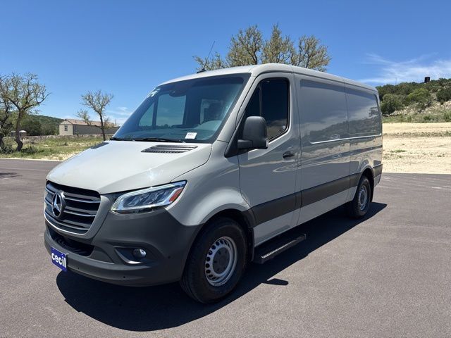 2022 Mercedes-Benz Sprinter 2500 Cargo 144 WB