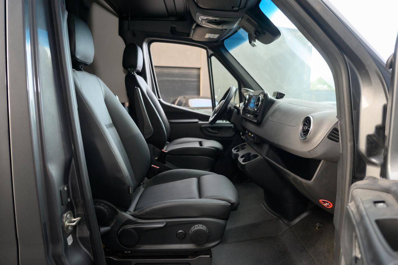 2022 Mercedes-Benz Sprinter 2500 Cargo 170 WB Miami FL