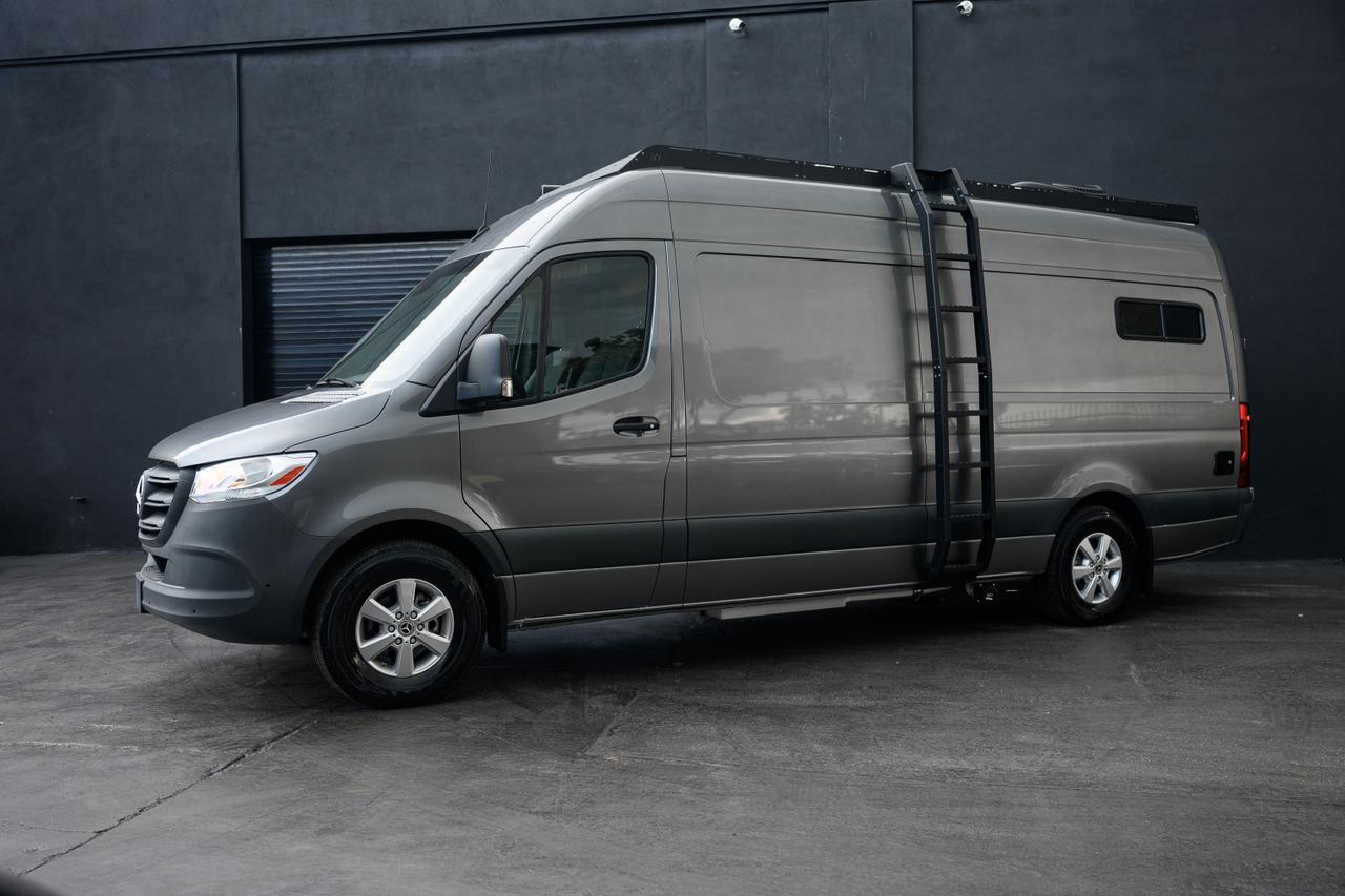 2022 Mercedes-Benz Sprinter 2500 Cargo 170 WB Miami FL