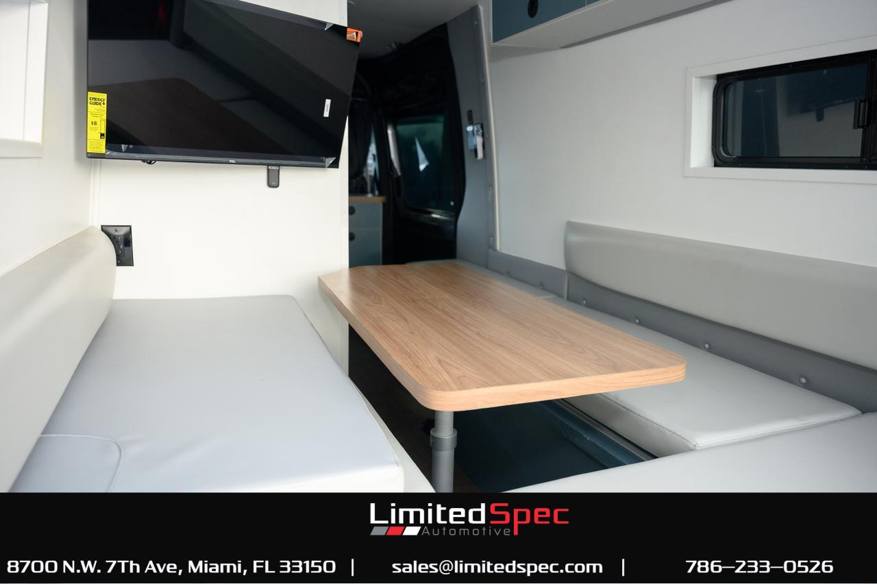2022 Mercedes-Benz Sprinter 2500 Cargo 170 WB Miami FL