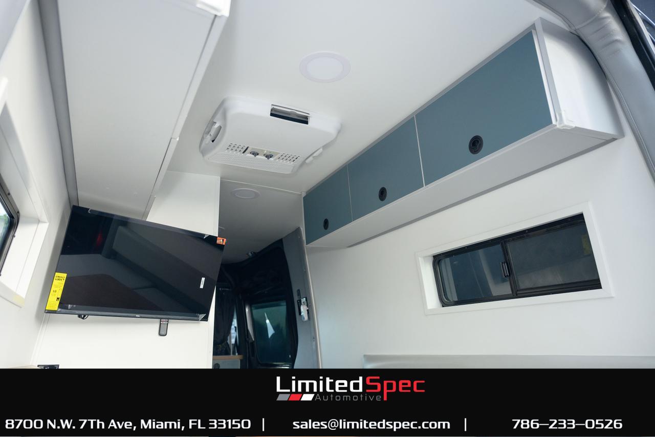 2022 Mercedes-Benz Sprinter 2500 Cargo 170 WB Miami FL