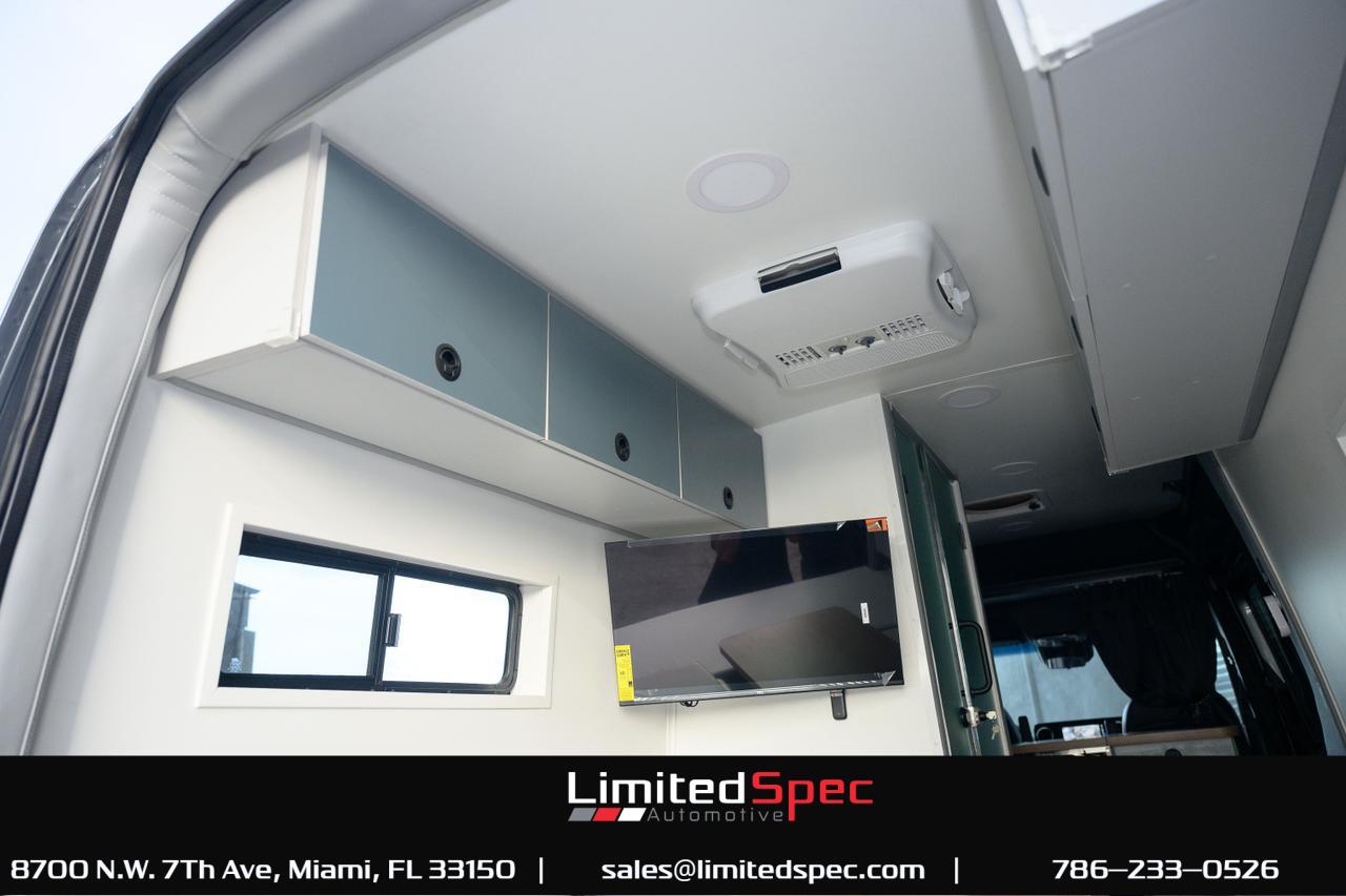 2022 Mercedes-Benz Sprinter 2500 Cargo 170 WB Miami FL