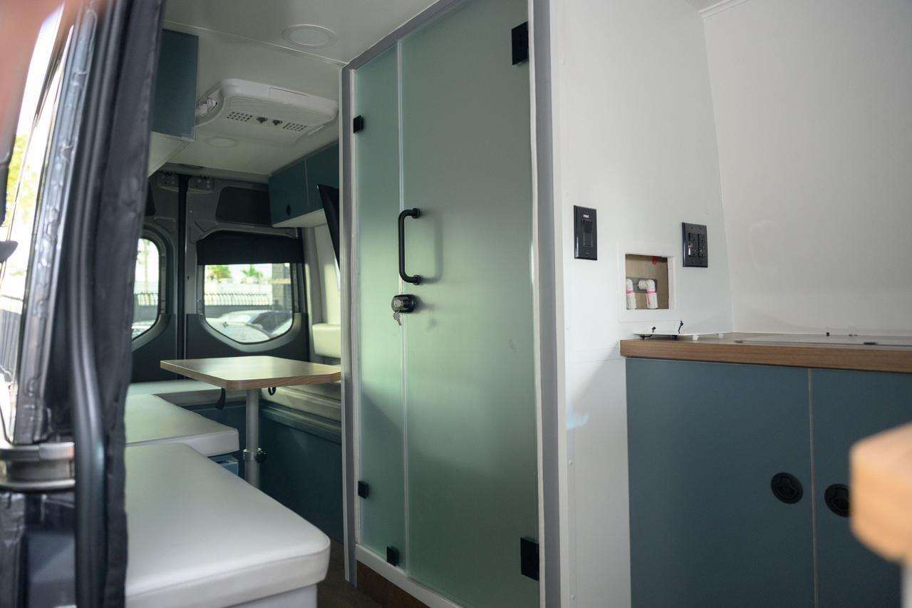 2022 Mercedes-Benz Sprinter 2500 Cargo 170 WB Miami FL