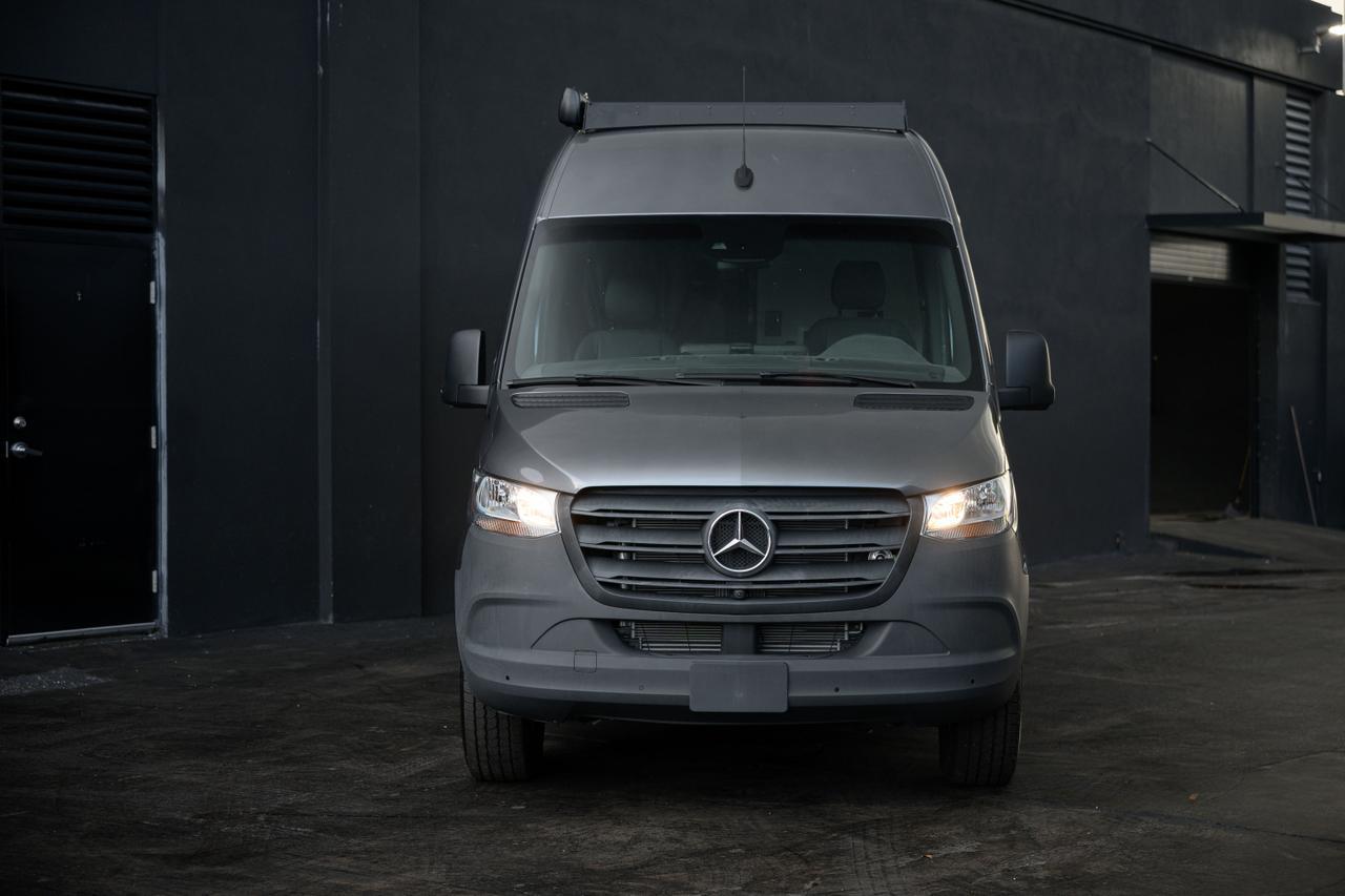2022 Mercedes-Benz Sprinter 2500 Cargo 170 WB