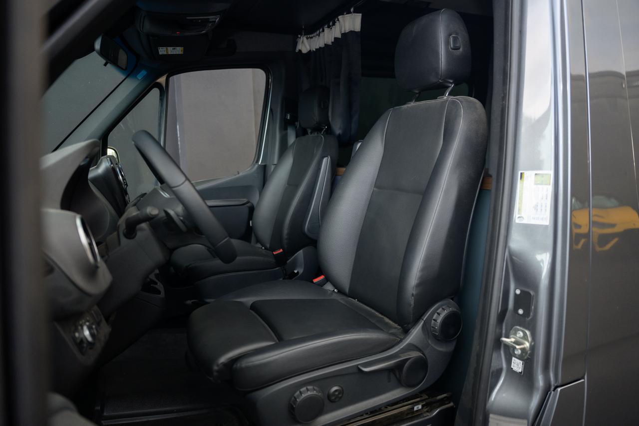 2022 Mercedes-Benz Sprinter 2500 Cargo 170 WB Miami FL