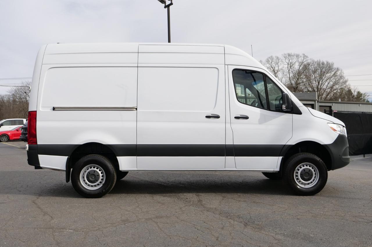 2022 Mercedes-Benz Sprinter 2500 Cargo Van 4X4 / High Roof / Comfort PKG / Diesel! Lincolnton NC
