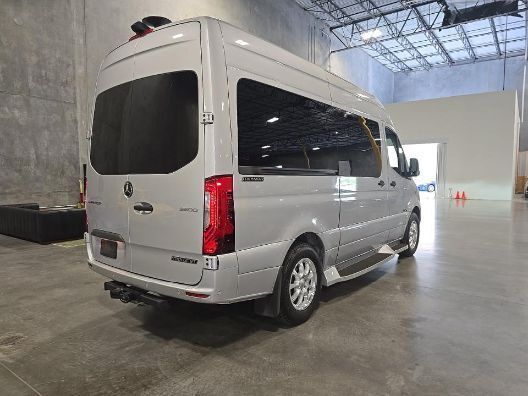 2022 Mercedes-Benz Sprinter 2500 MIDWEST CONVERSION VAN, MAYBACH SEATING Charlotte NC