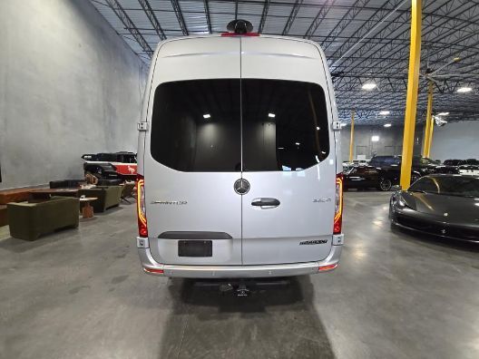 2022 Mercedes-Benz Sprinter 2500 MIDWEST CONVERSION VAN, MAYBACH SEATING Charlotte NC