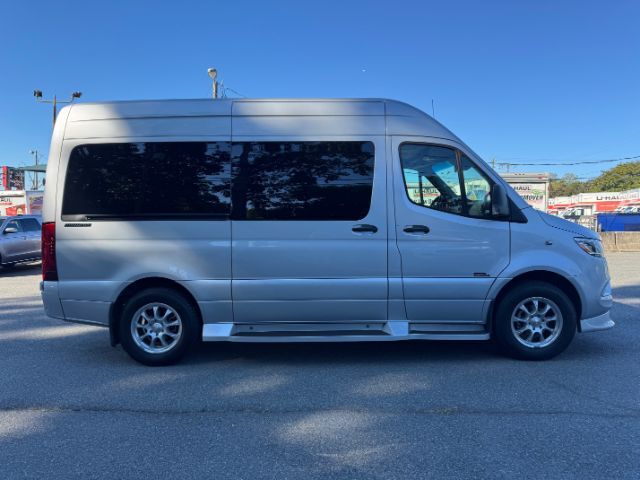 2022 Mercedes-Benz Sprinter 2500 MIDWEST CONVERSION VAN, MAYBACH SEATING Charlotte NC