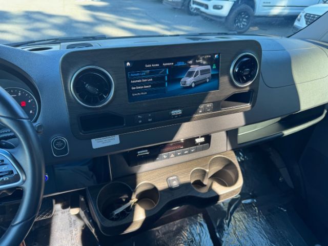 2022 Mercedes-Benz Sprinter 2500 MIDWEST CONVERSION VAN, MAYBACH SEATING Charlotte NC
