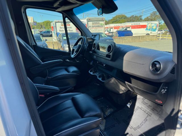 2022 Mercedes-Benz Sprinter 2500 MIDWEST CONVERSION VAN, MAYBACH SEATING Charlotte NC