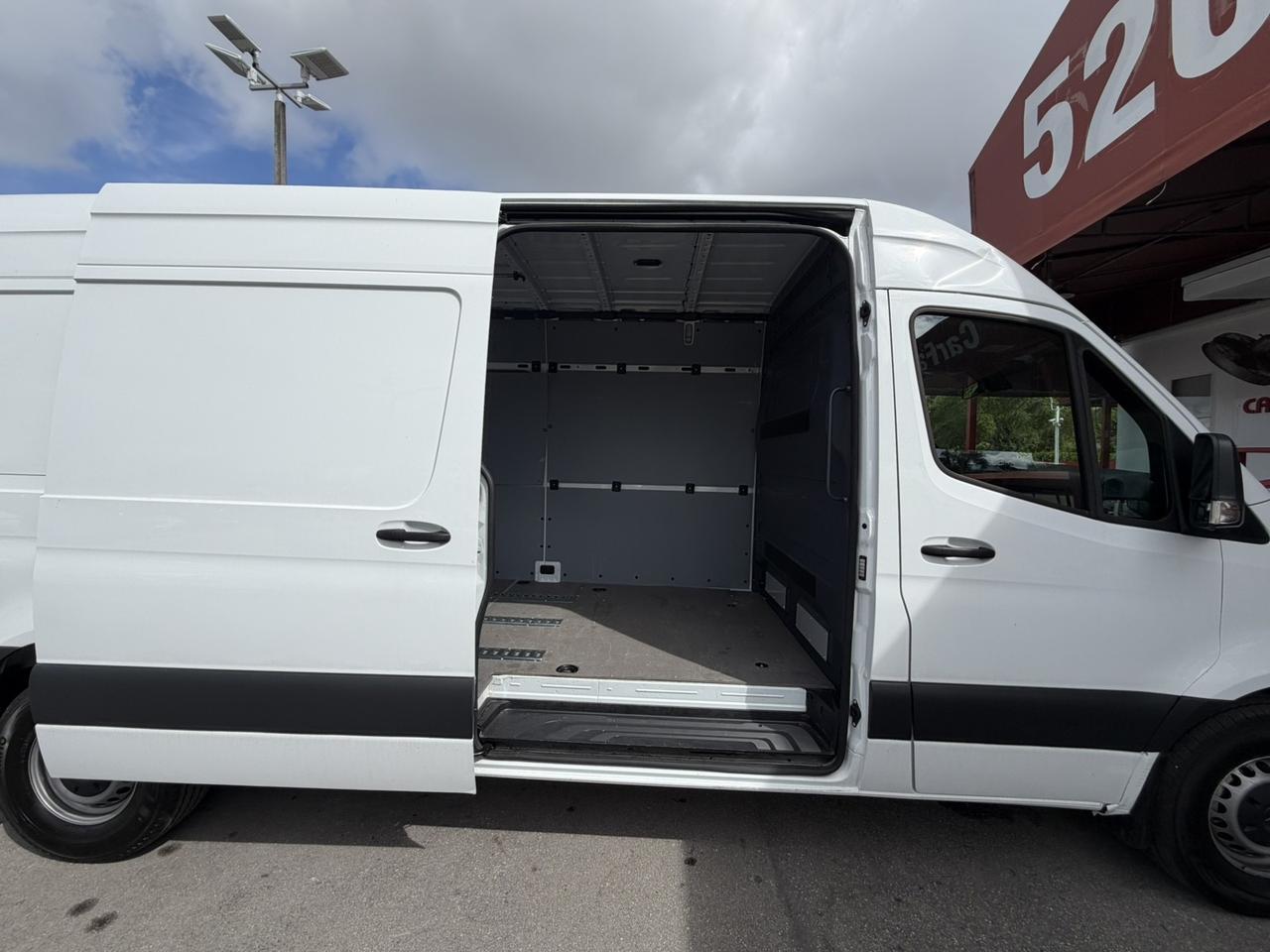 2022 Mercedes-Benz Sprinter Cargo Van Hollywood FL
