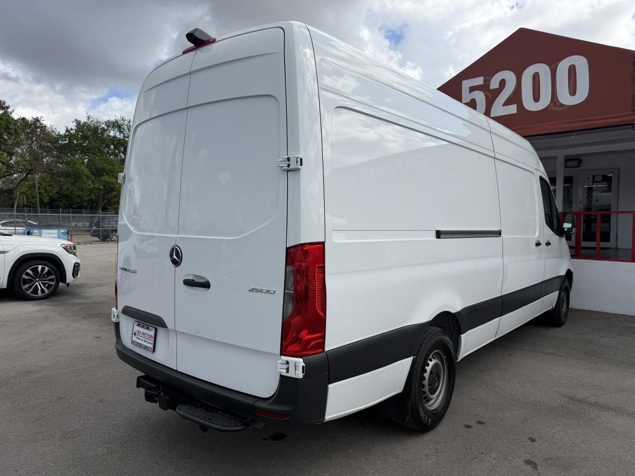 2022 Mercedes-Benz Sprinter Cargo Van Hollywood FL